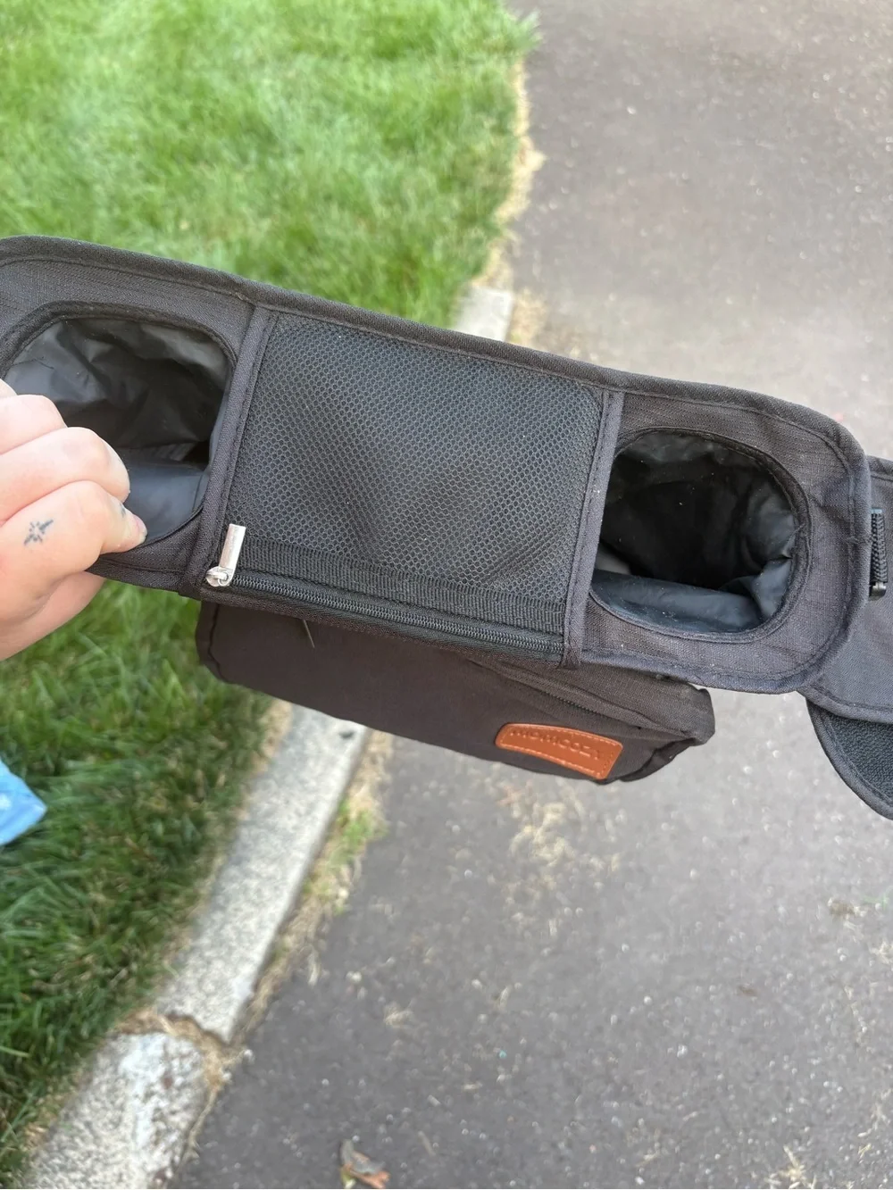 Momcozy stroller organizer